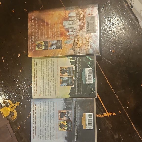The Mortal Instruments Book Set - Picture 2 of 2